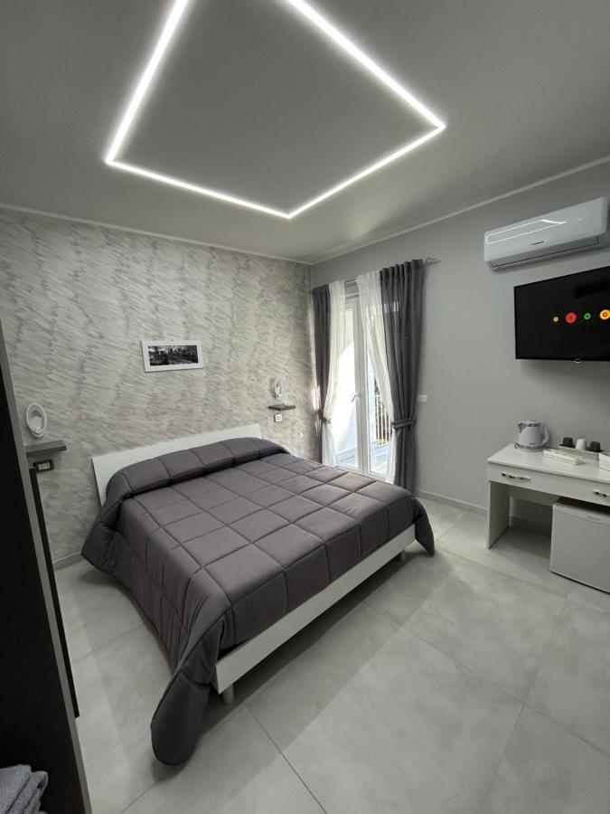 Skycity 2 b&b - Ferienwohnung Neapel