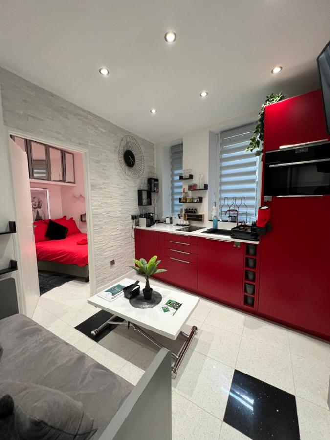 JOIA PARIS - Roli - B&B