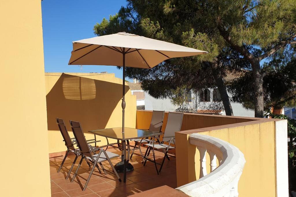 Islantilla Urbasur 1 dormitorio y terraza - B&B