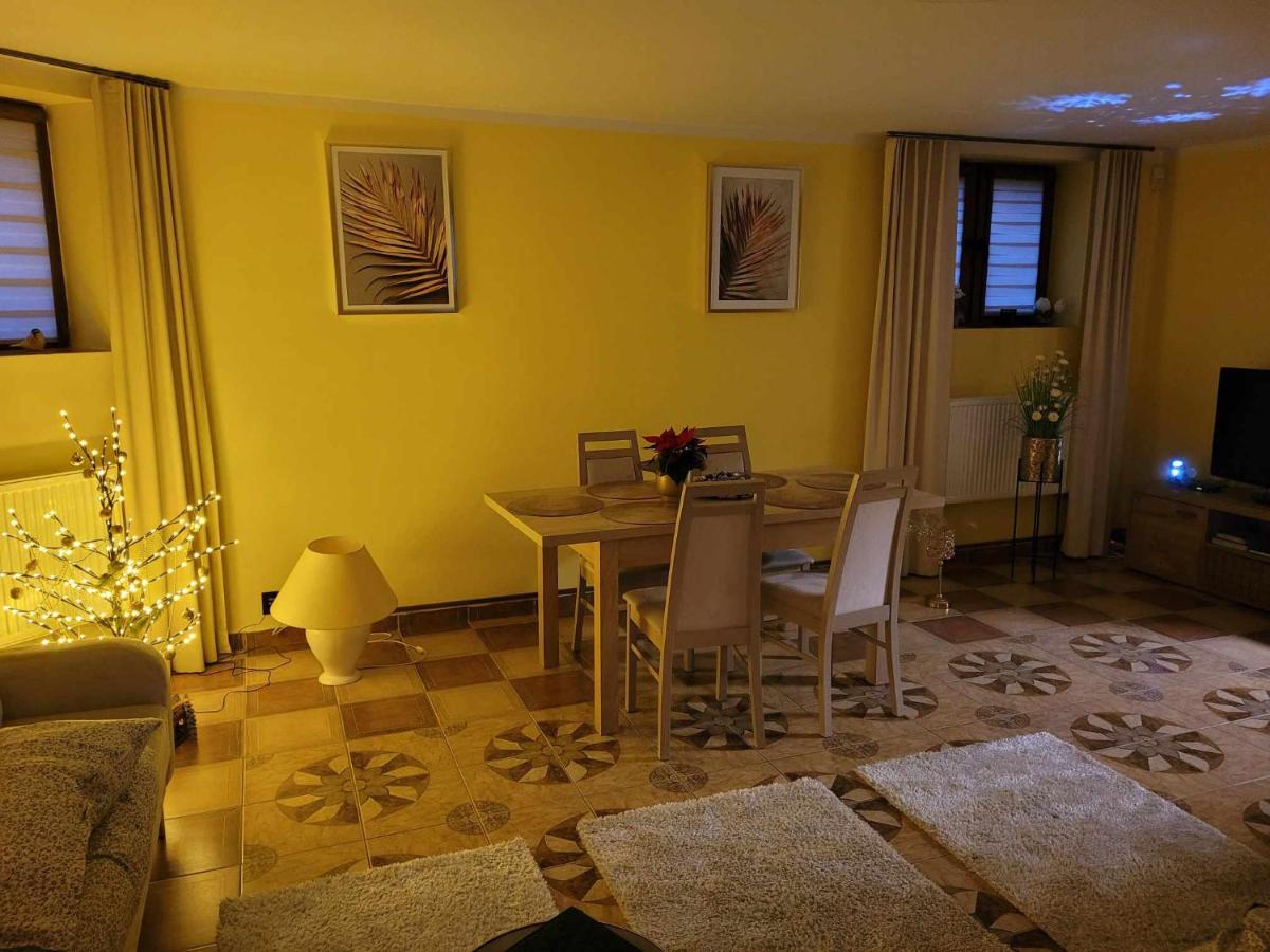 Apartament Biała Flaga nad Jeziorem Charzykowskim