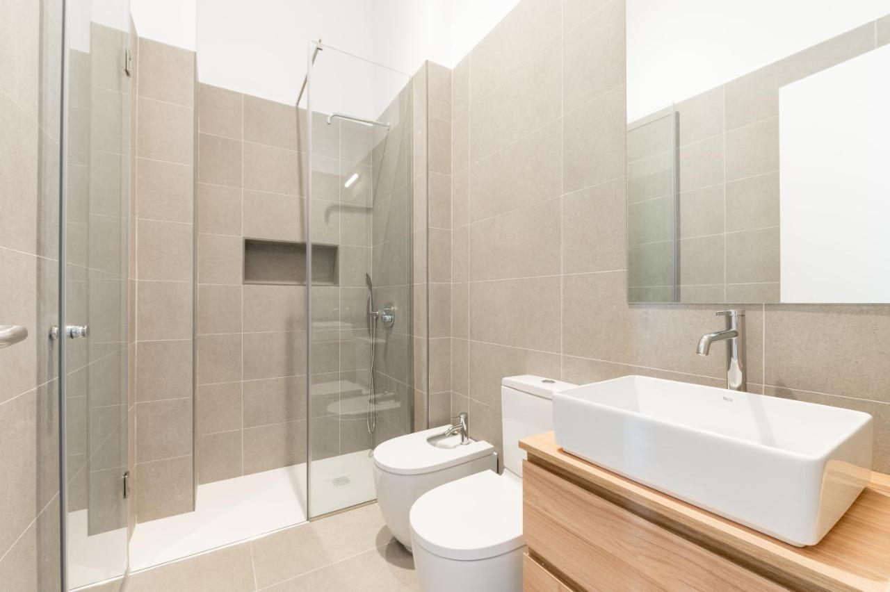 Two-Bedroom Apartment with City View
