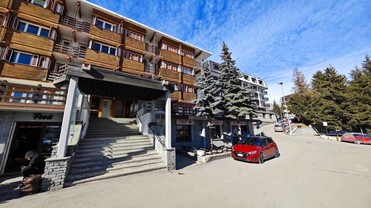 Hostdomus - Ermellino Apartment 2 - Bed and Breakfast