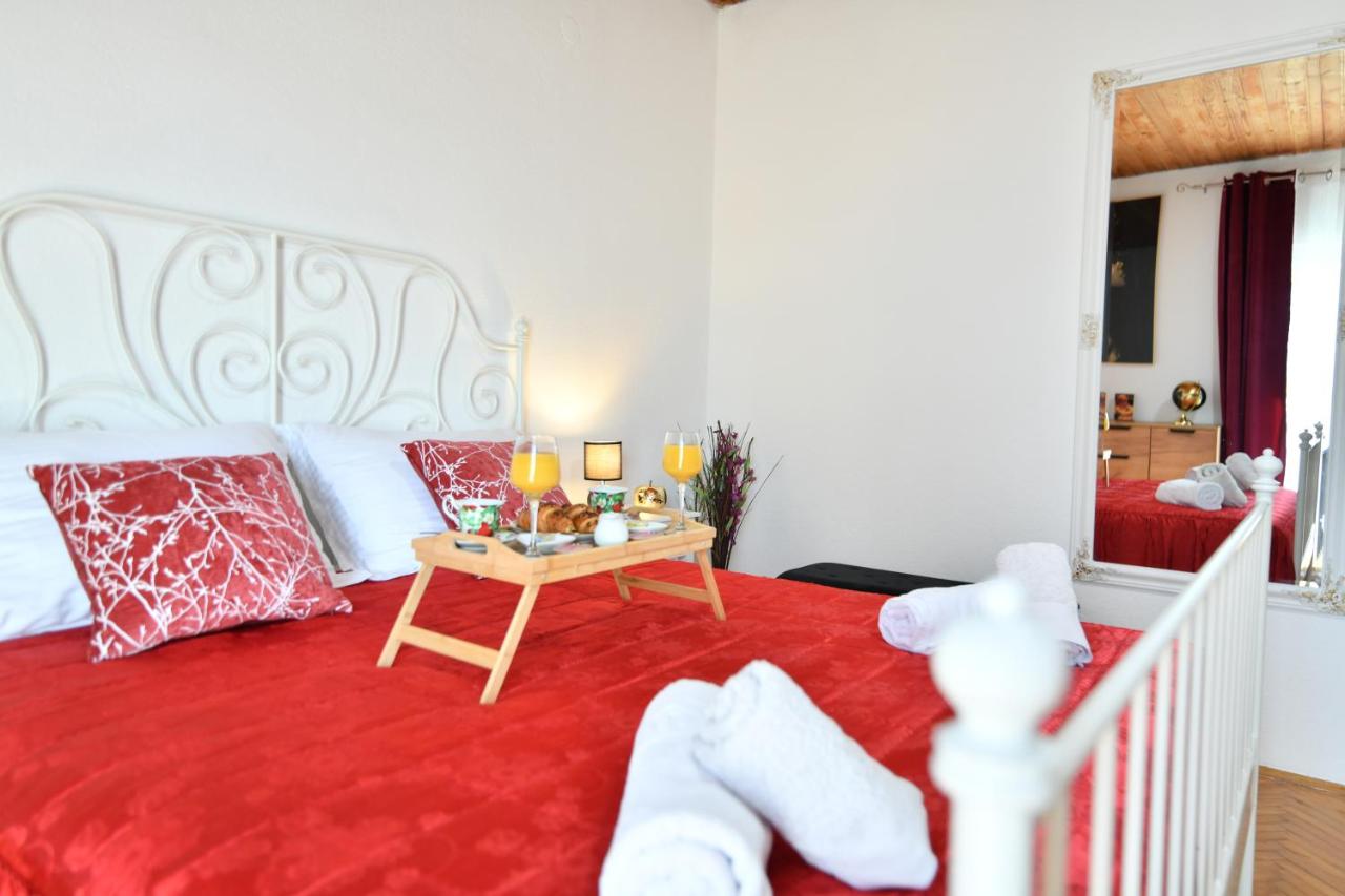 Villa Marko with Pool and BBQ - B&B