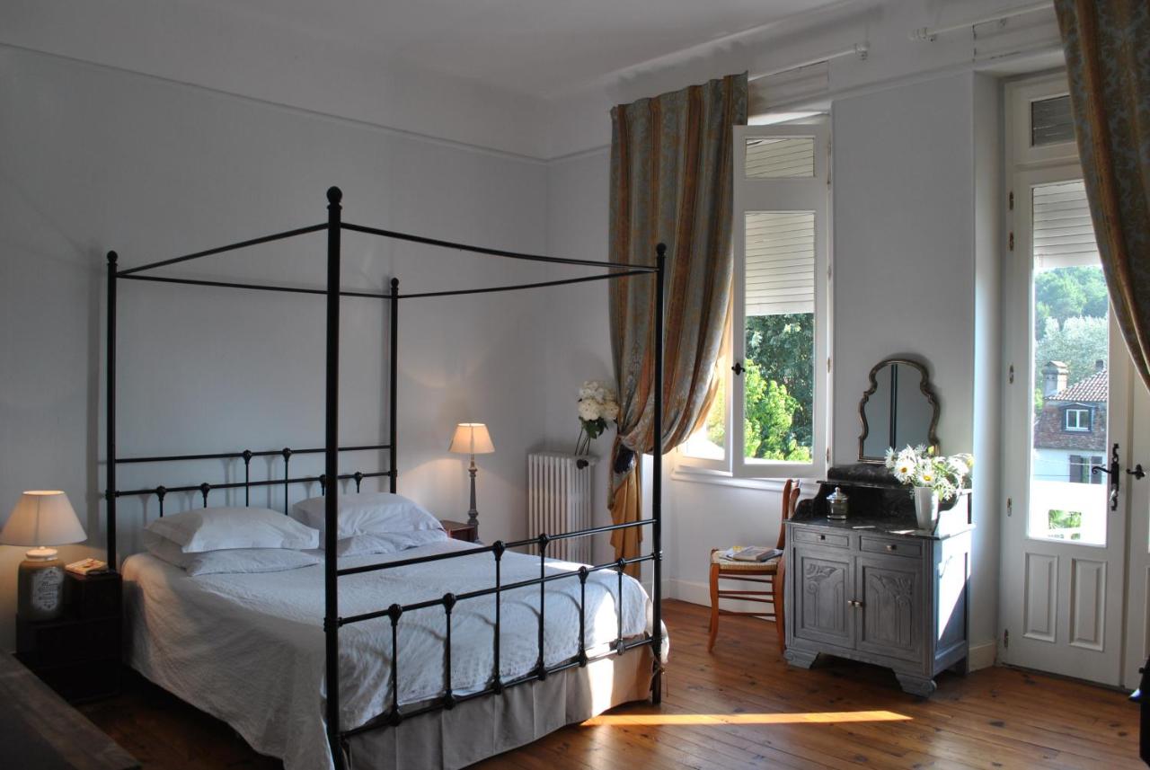 Deluxe Double Room with Garden View