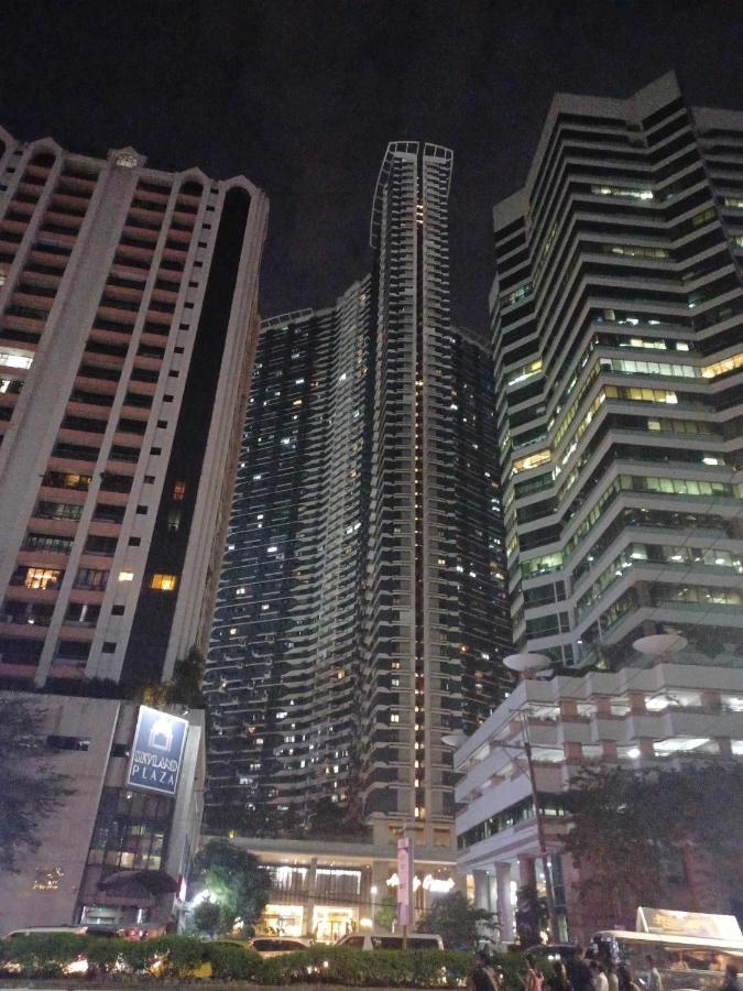 Metropolitown Short Stays Manila at Air Residences - Bed and Breakfast Manilla
