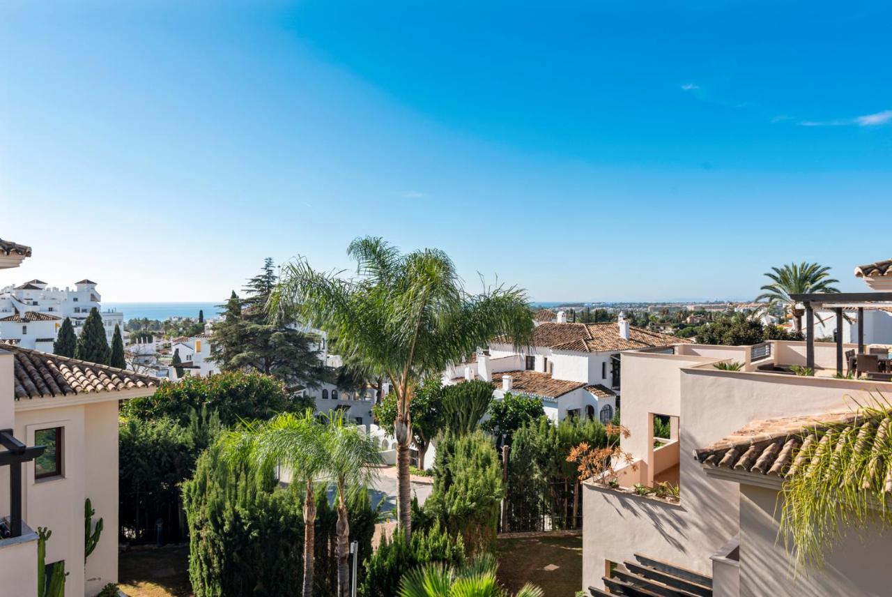 Apt with pool Marbella by Costarentals - Ref M51 - B&B Marbella
