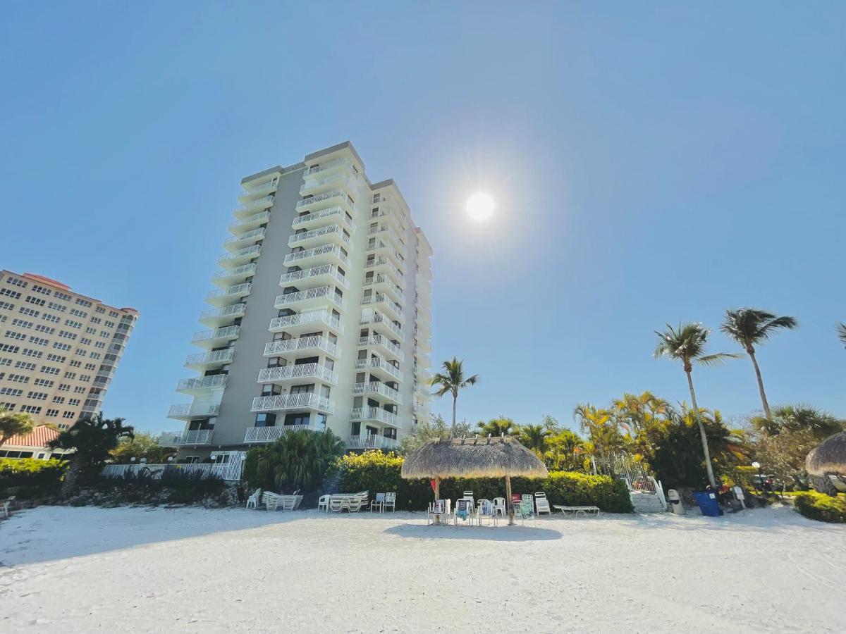 #1107 Lovers Key Beach Club Private Beach - B&B Fort Myers Beach