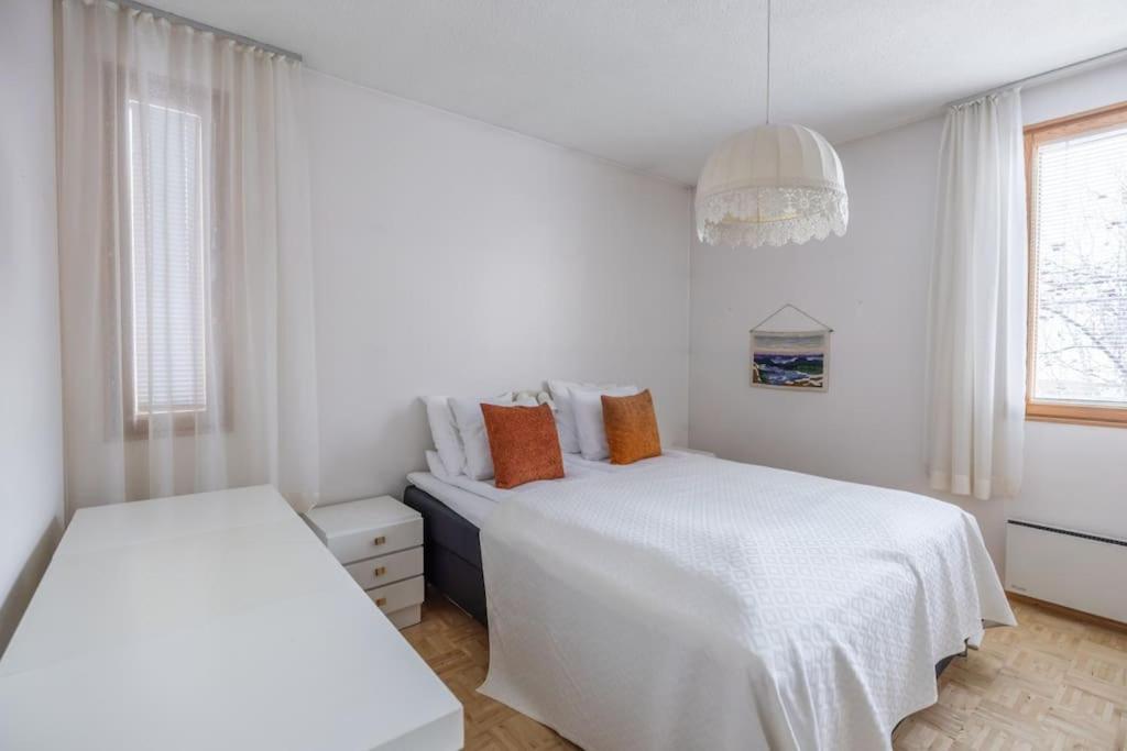 Lappish Chalet, Free Wifi, Sauna, Parking - B&B