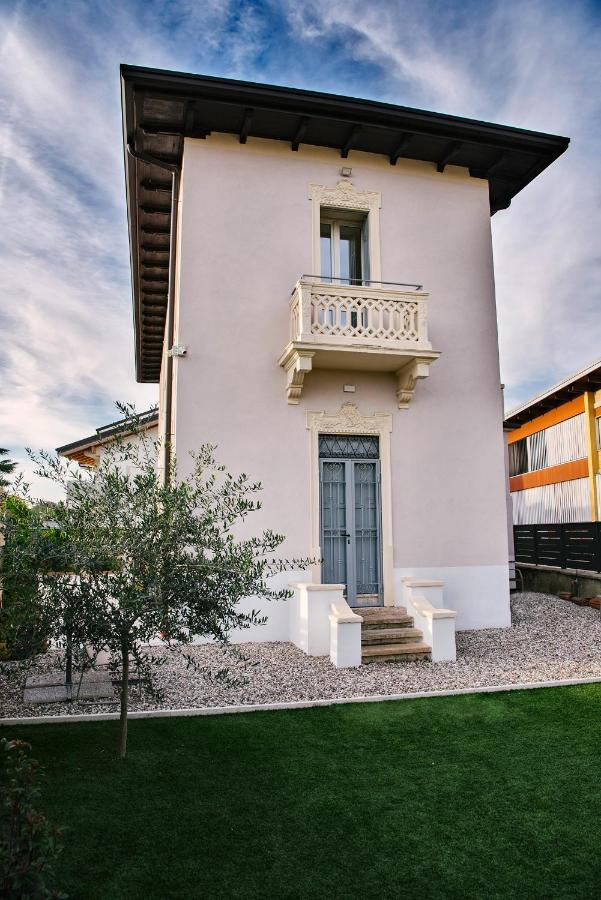 VILLA DEI SOGNI appartamento vicino ospedale Borgo Trento,Fiera e Arena di Verona - Chambres d'hôtes Vérone