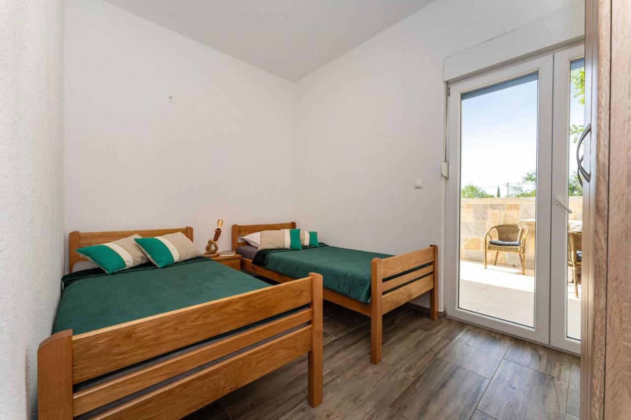 MY DALMATIA - Holiday home Katalea with private swimming pool - B&B