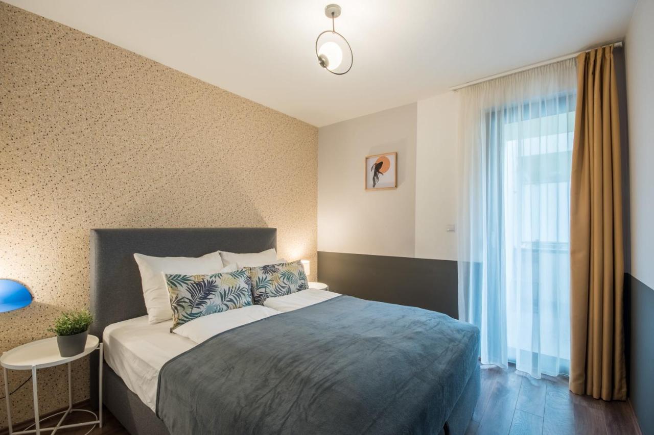 Very Central - Free Parking - Sunny Balcony - B&B Budapest