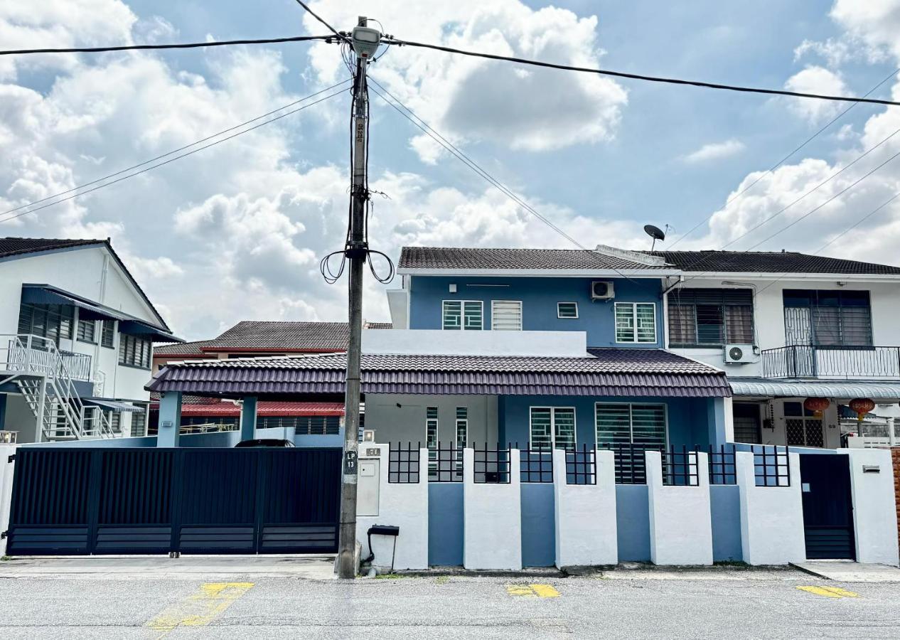 i Homes Villa 2 at Ipoh Town 16 Guest - B&B
