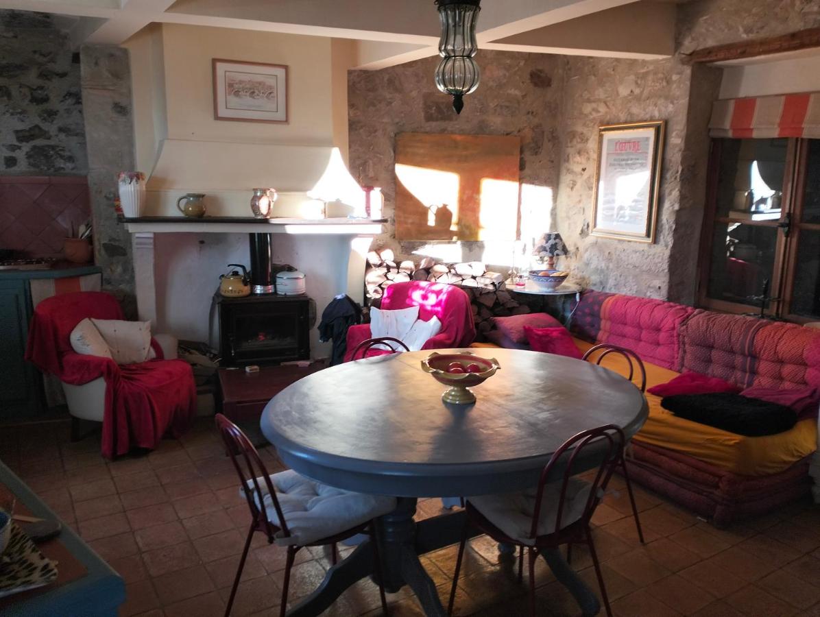 Maison de caractère face à l abbaye de lagrasse - Ferienwohnung Lagrasse