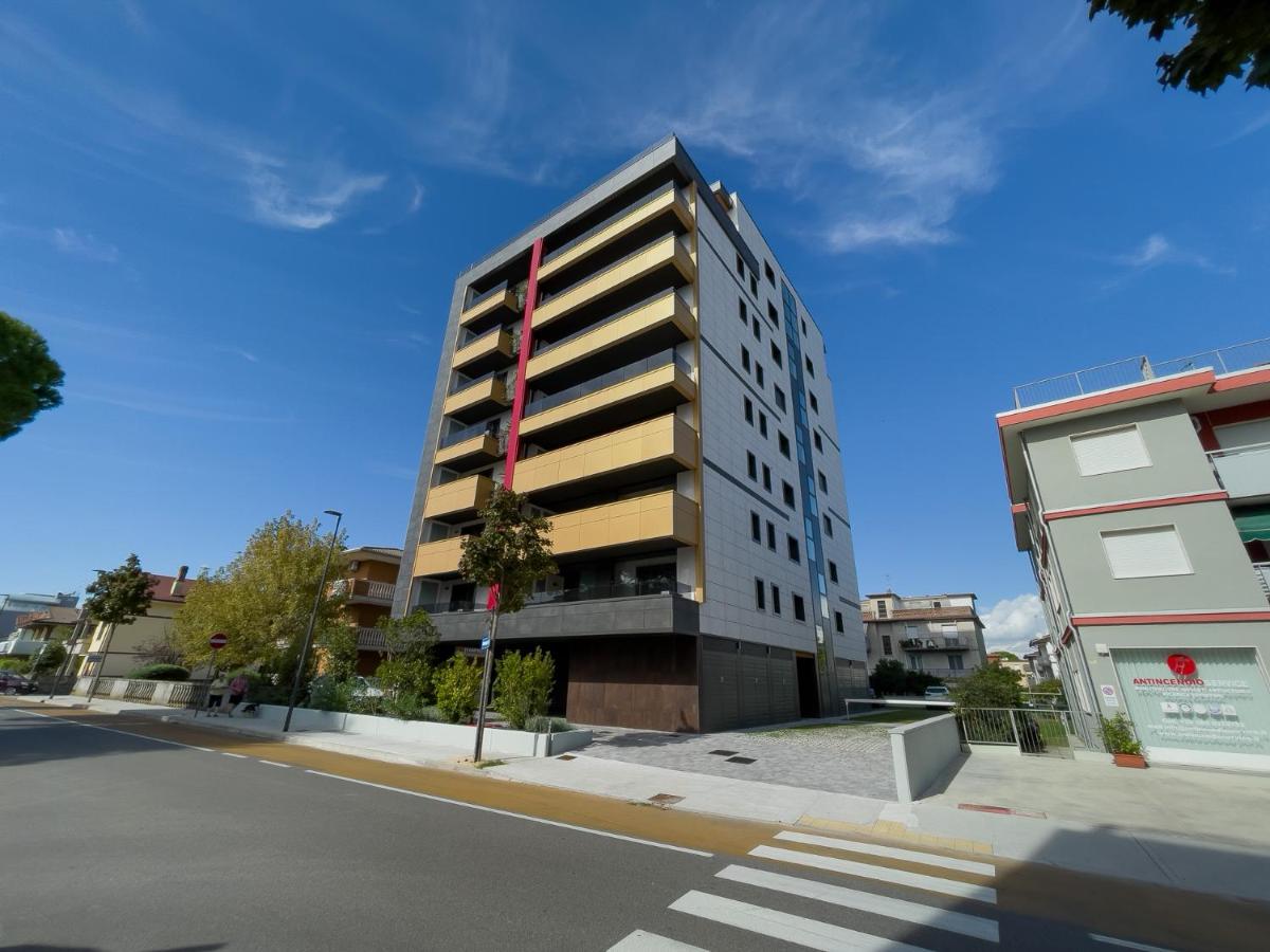 Appartamento trilocale di nuova costruzione con garage - B&B Lignano Sabbiadoro