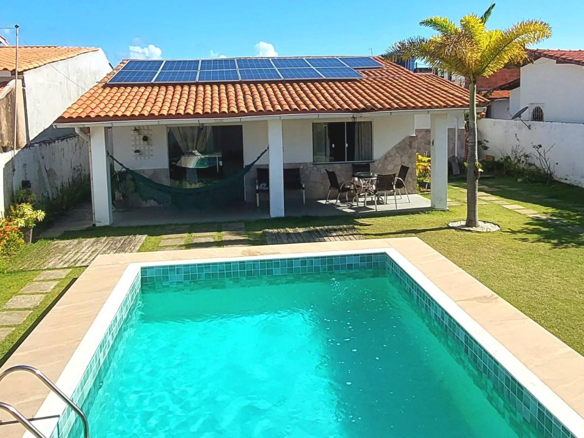 Casa Cantinho de Arembepe - Linda casa com piscina no litoral norte da Bahia - Chambres d’hôtes Camaçari
