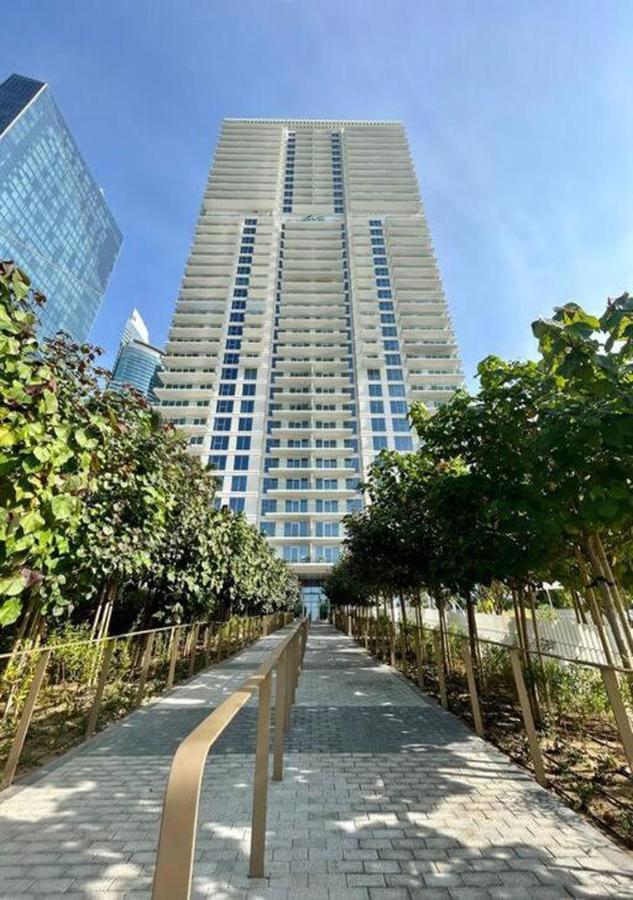 La Vie - 2 Bedroom Beachfront Full Sea View Apartment in JBR - Ferienwohnung
