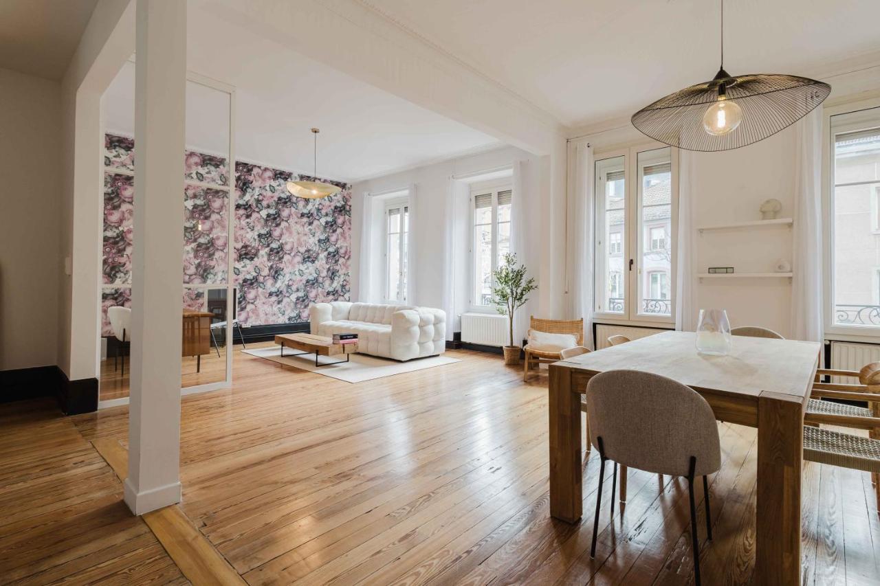 Appart design au cœur de Belfort - B&B