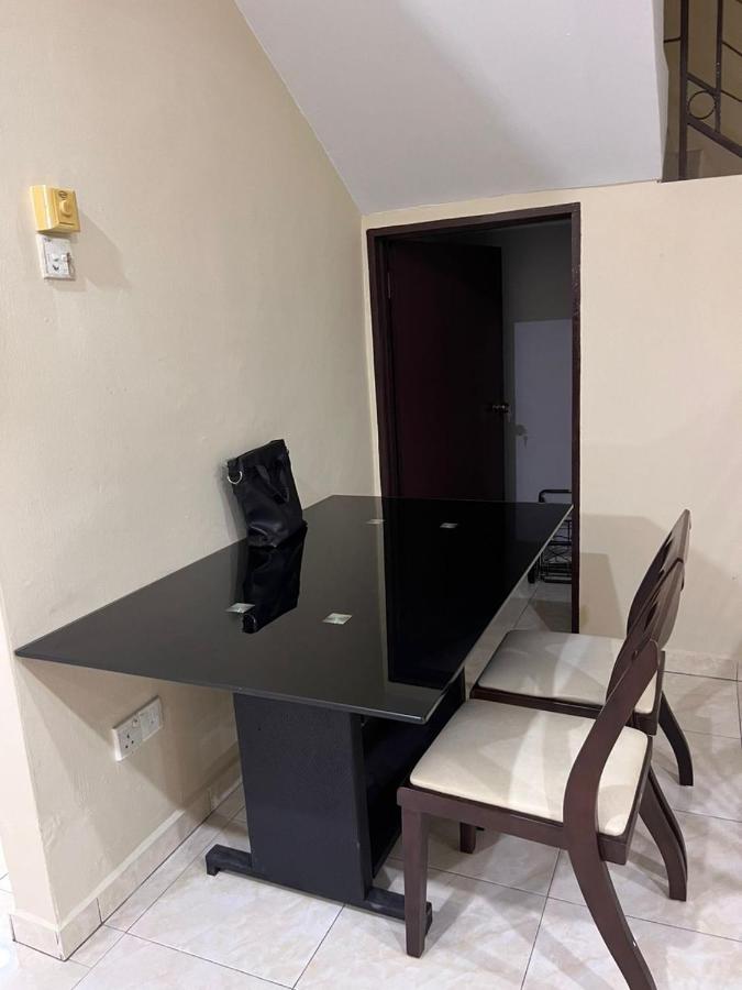 Double Storey at heart of Seberang Jaya - B&B