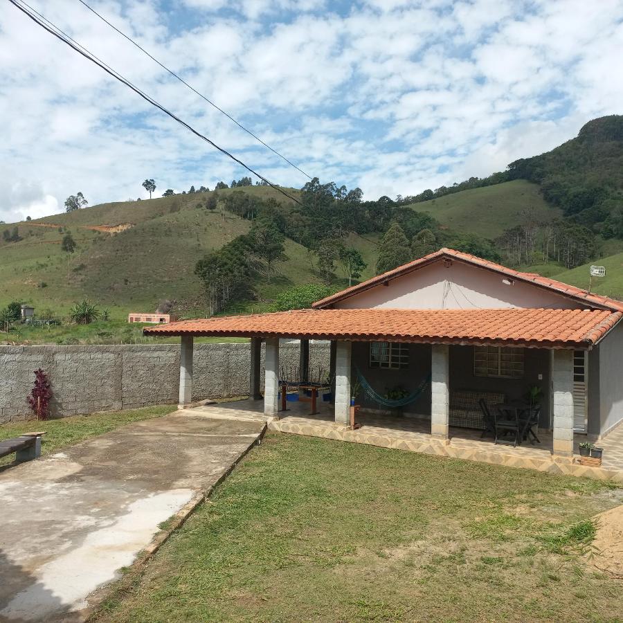 Casa de Campo Chácara Cantinho dos Sonhos - B&B Extrema