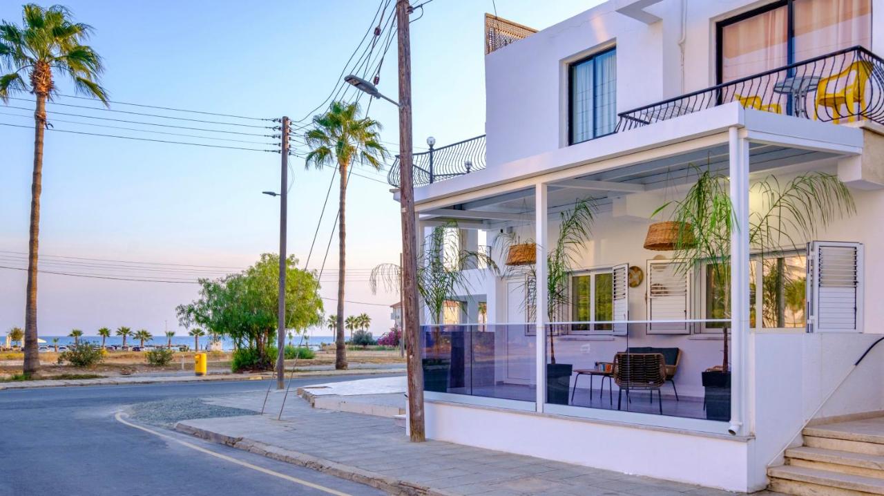 FatCow Beach Apartment - Ferienwohnung