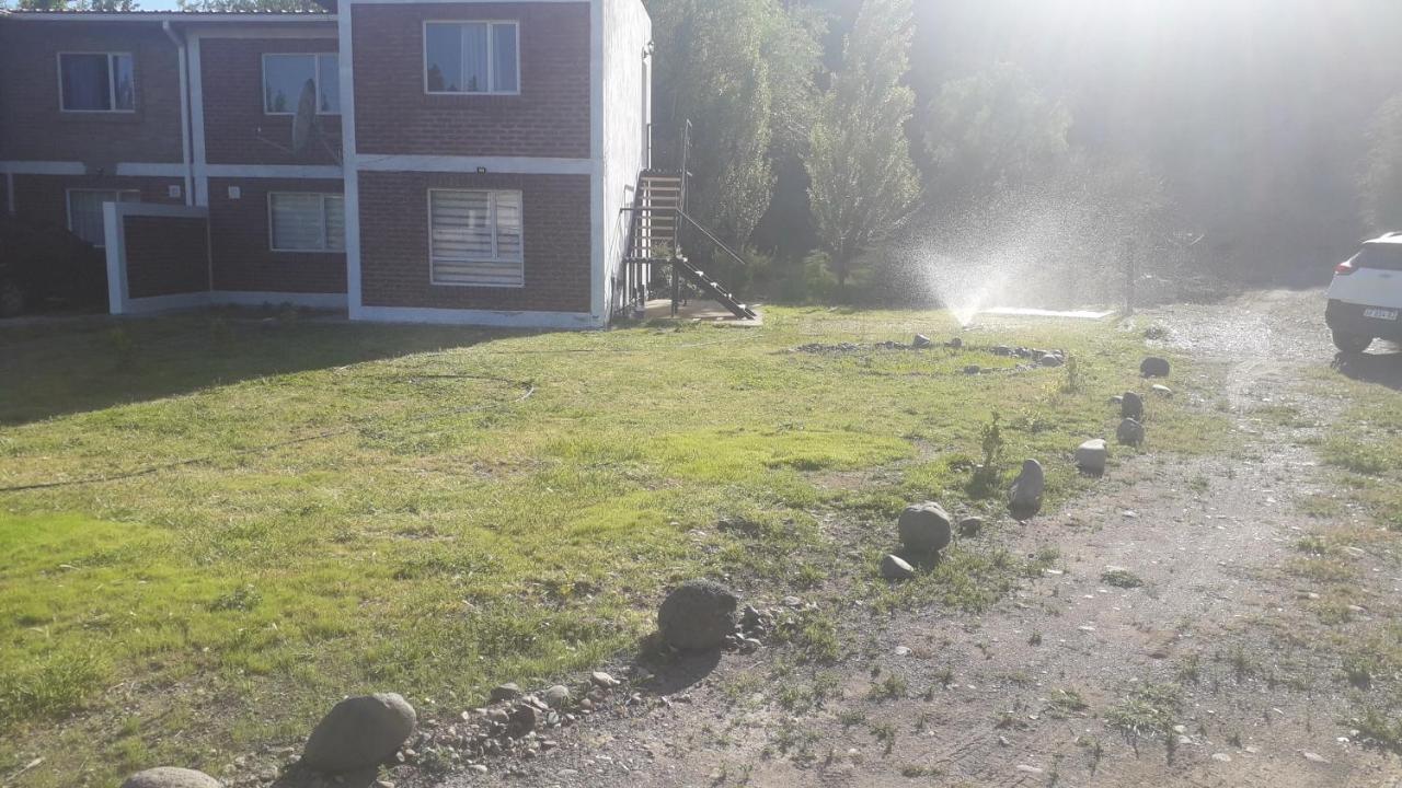Dpto los rosales - Ferienwohnung Los Antiguos