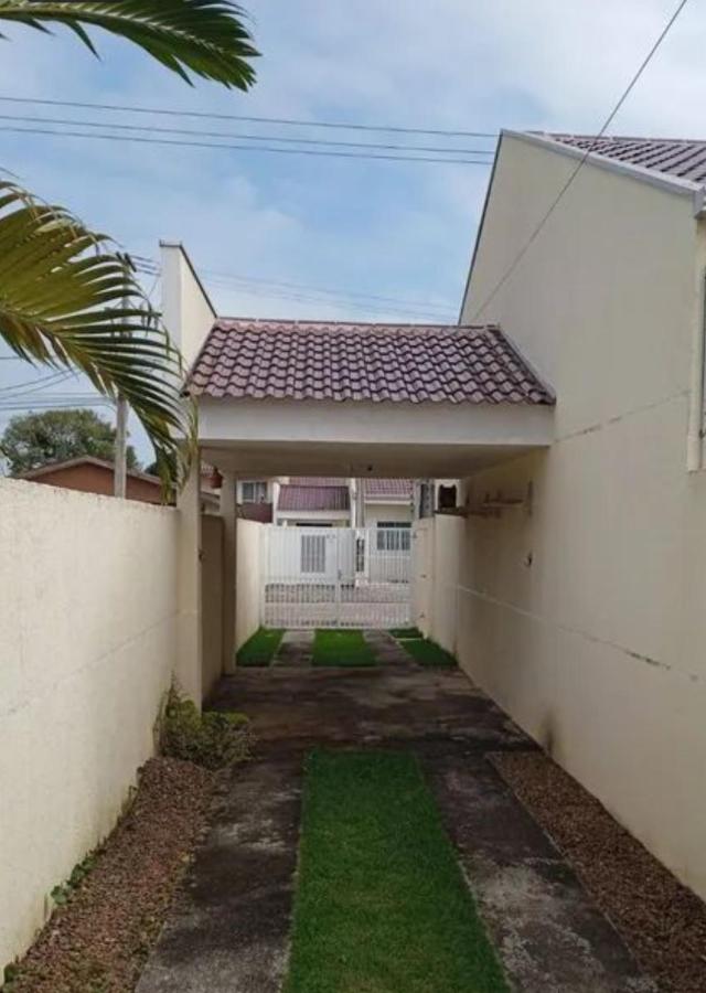 Casa a 100 metros da Praia com Ar Condicionado - B&B Guaratuba