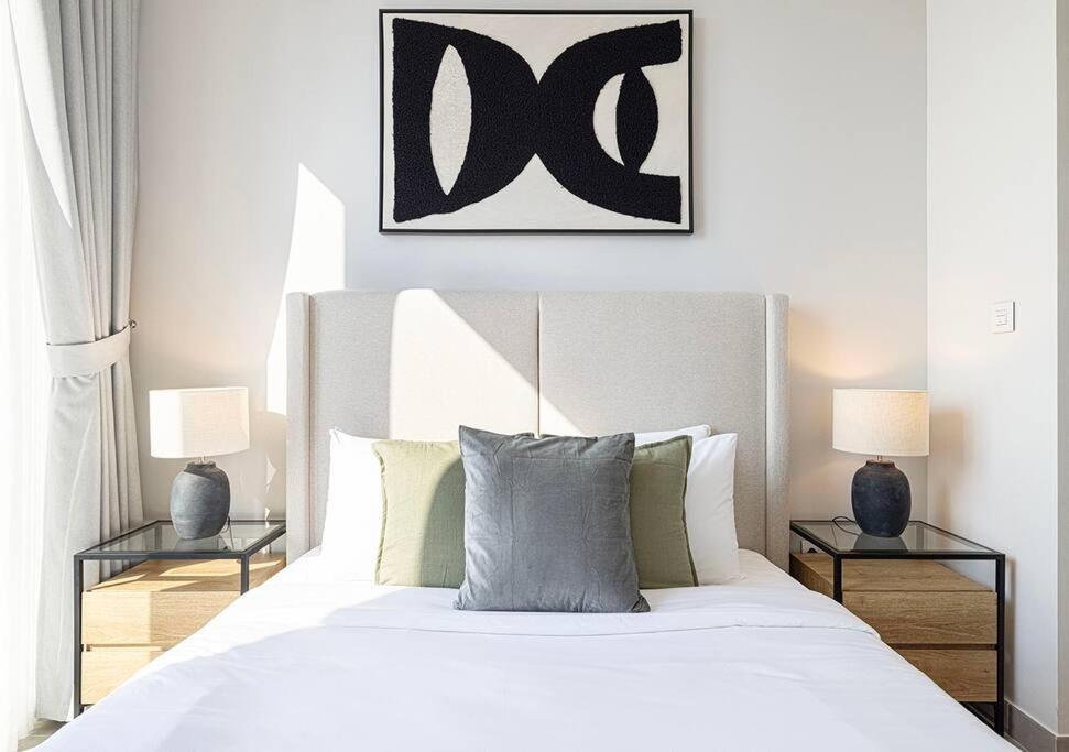 Downtown Sky High Luxury Apartment I City And Sea Views I Opp Dubai Mall Burj Khalifa - B&B Dubai