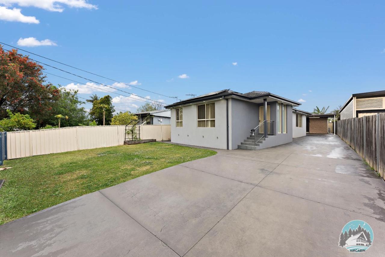 Comfortable 4-Bed House in Fairfield with Parking - B&B