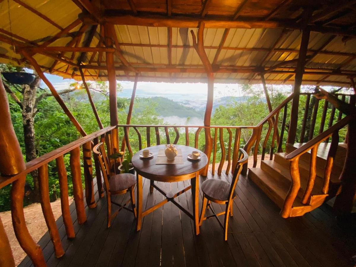 Aybish Resort - Diyaluma - B&B