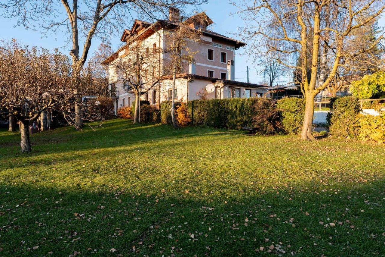 5 minuti da Asiago - Garage e BBQ - B&B