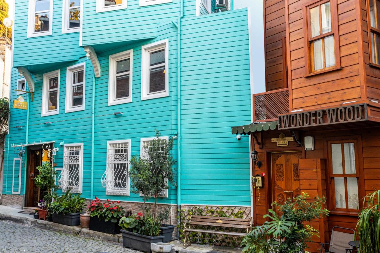 Wonder Wood Hotel - B&B