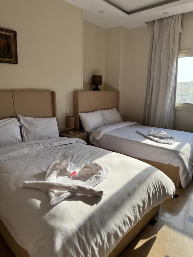 King Room with Mountain View