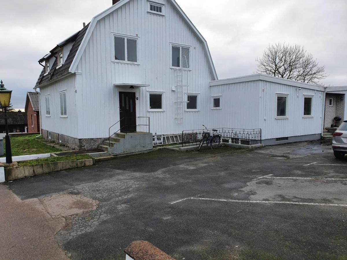 Centrala Falkenberg två rum kök - B&B