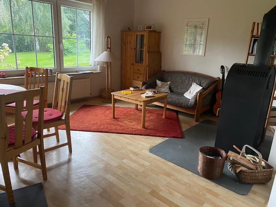 Rollstuhlgerechter Ferienbungalow in ruhiger Lage - B&B