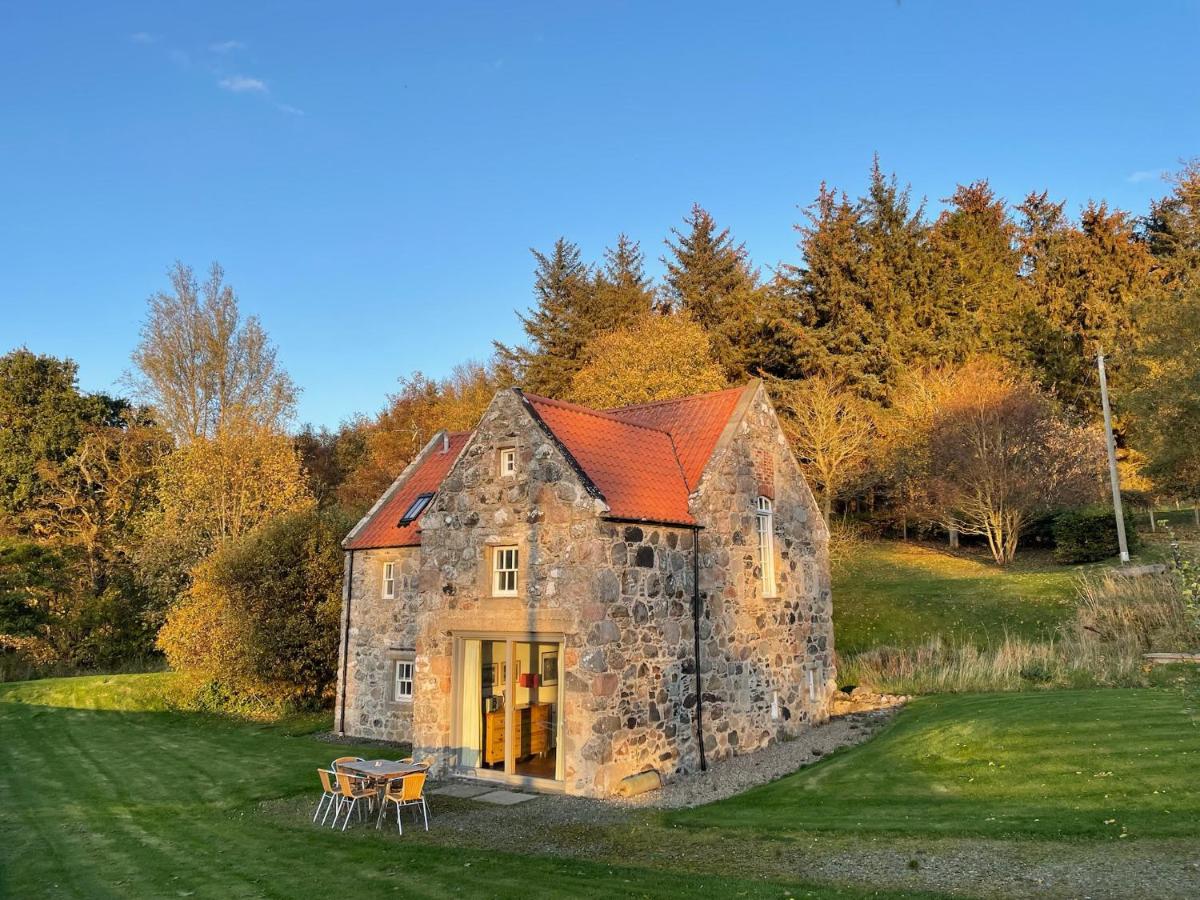Stunning Rural Mill House nr beach and harbour - B&B