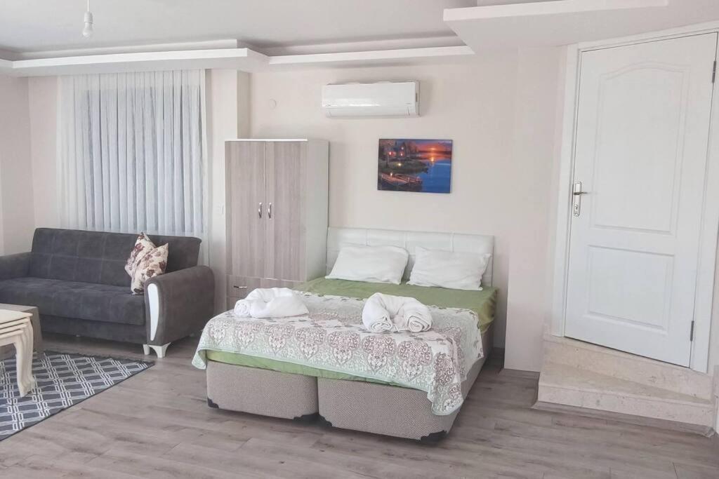 Bahçe Katı Stüdyo Daire 1 Deniz Manzaralı - B&B