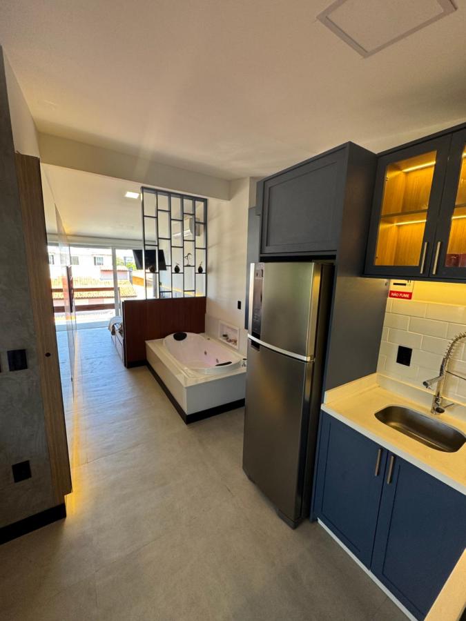 Studio with Spa Bath