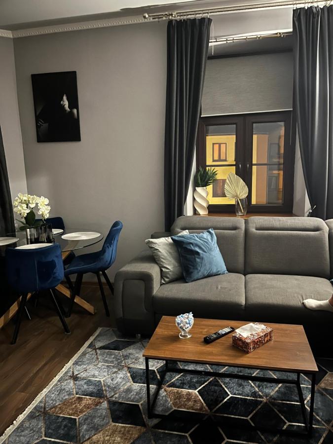 Apartamenty Łuczkowskiego z widokiem na studnię 4