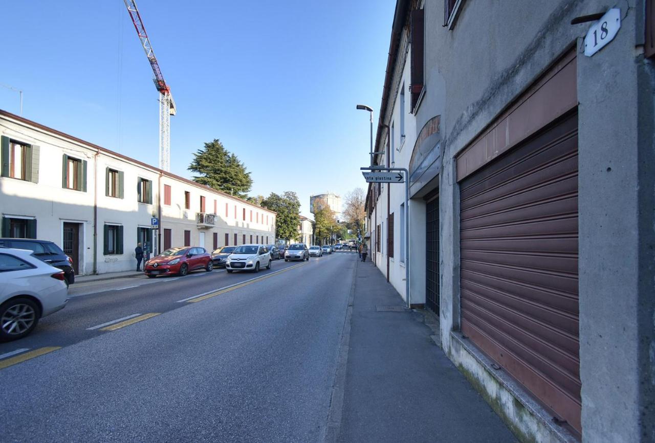 Welc-ōM Near Sant'Antonio - B&B Padova