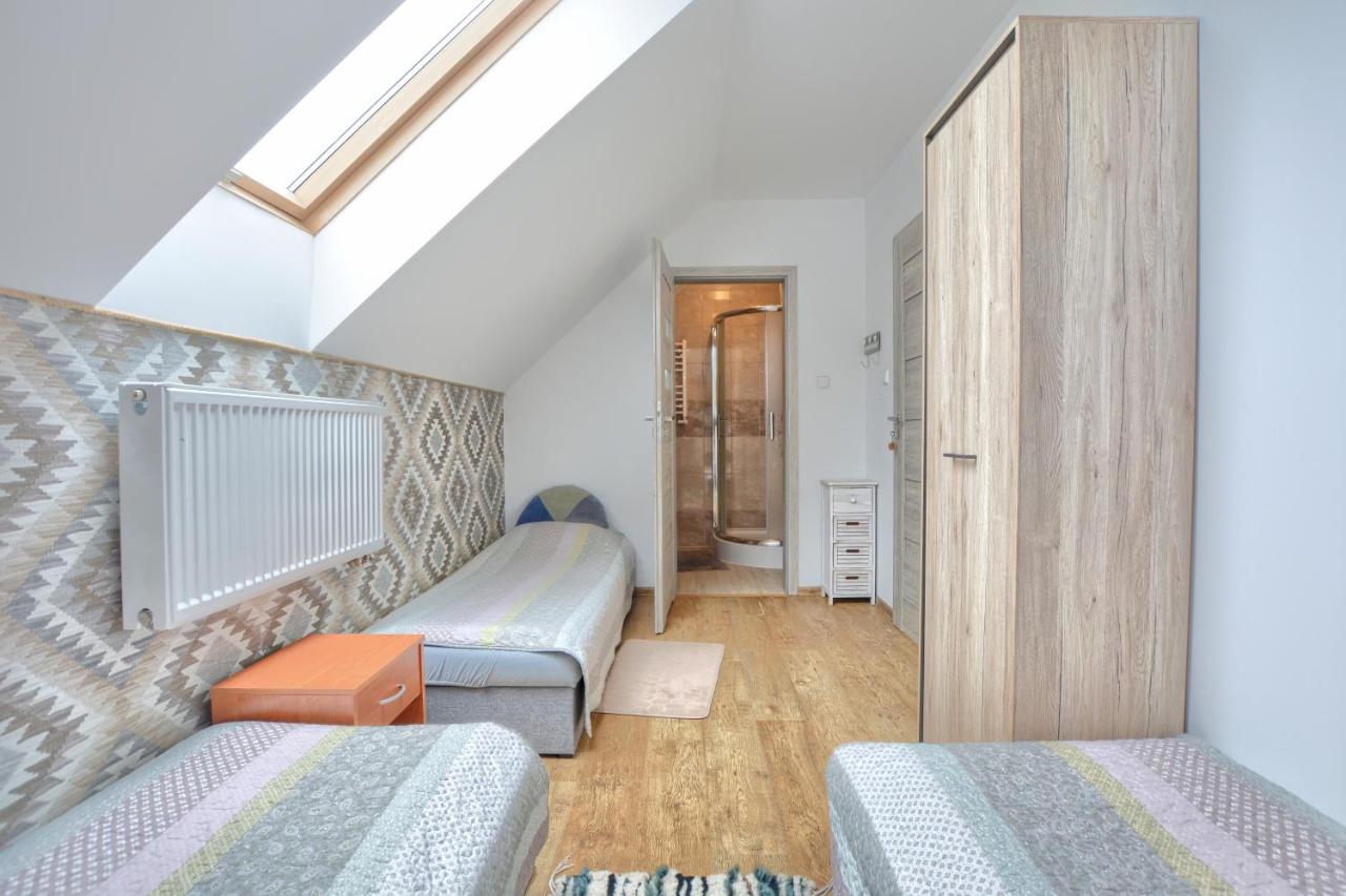 Triple Room with Private Bathroom