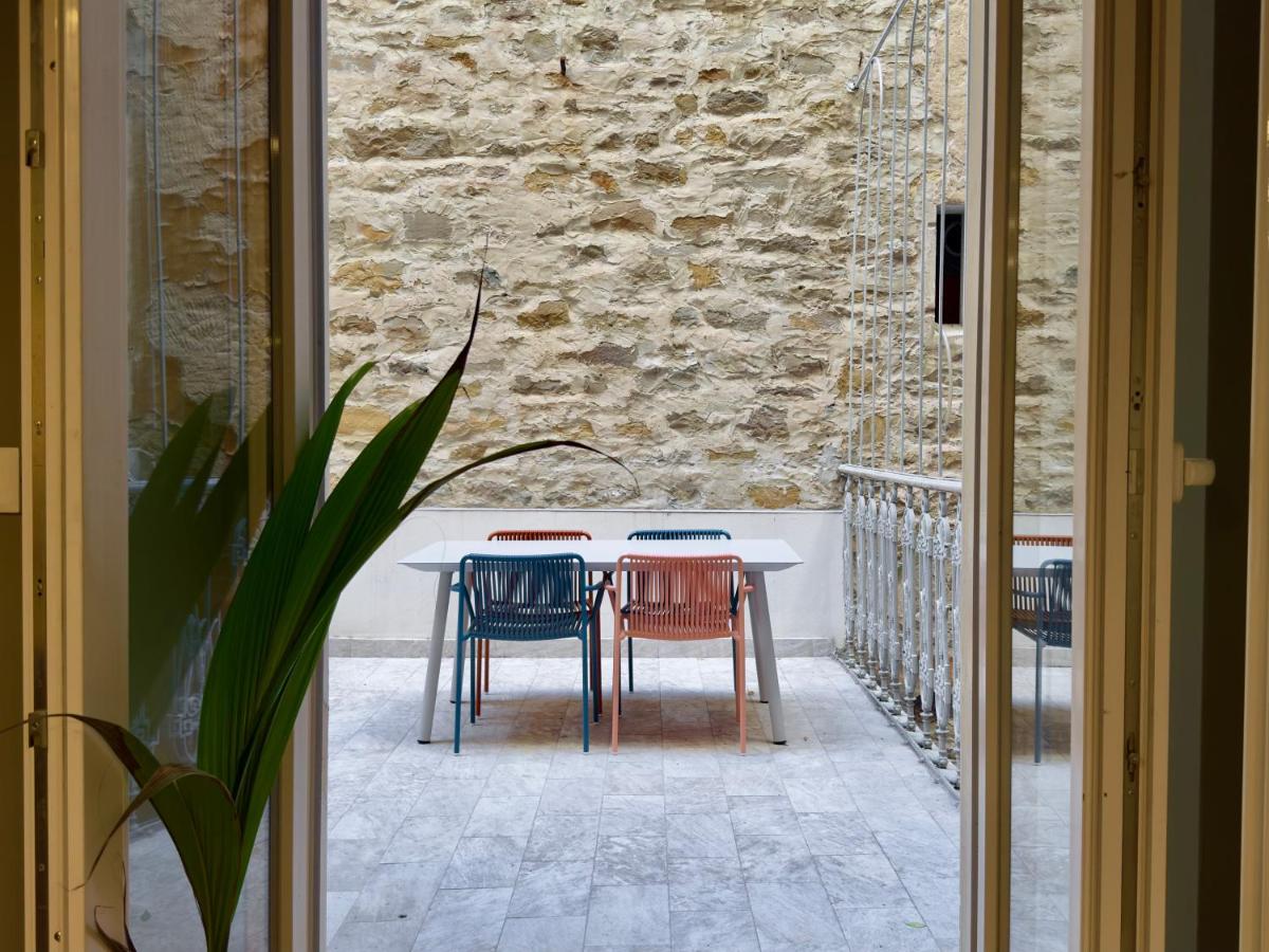 The Maison - Boutique Residence with Terrace & Garage, 160sqm - B&B
