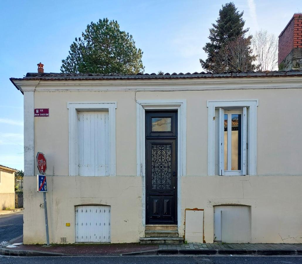 Appart' Chelona Luth - centre-ville - Chelona'Loc - B&B Blaye