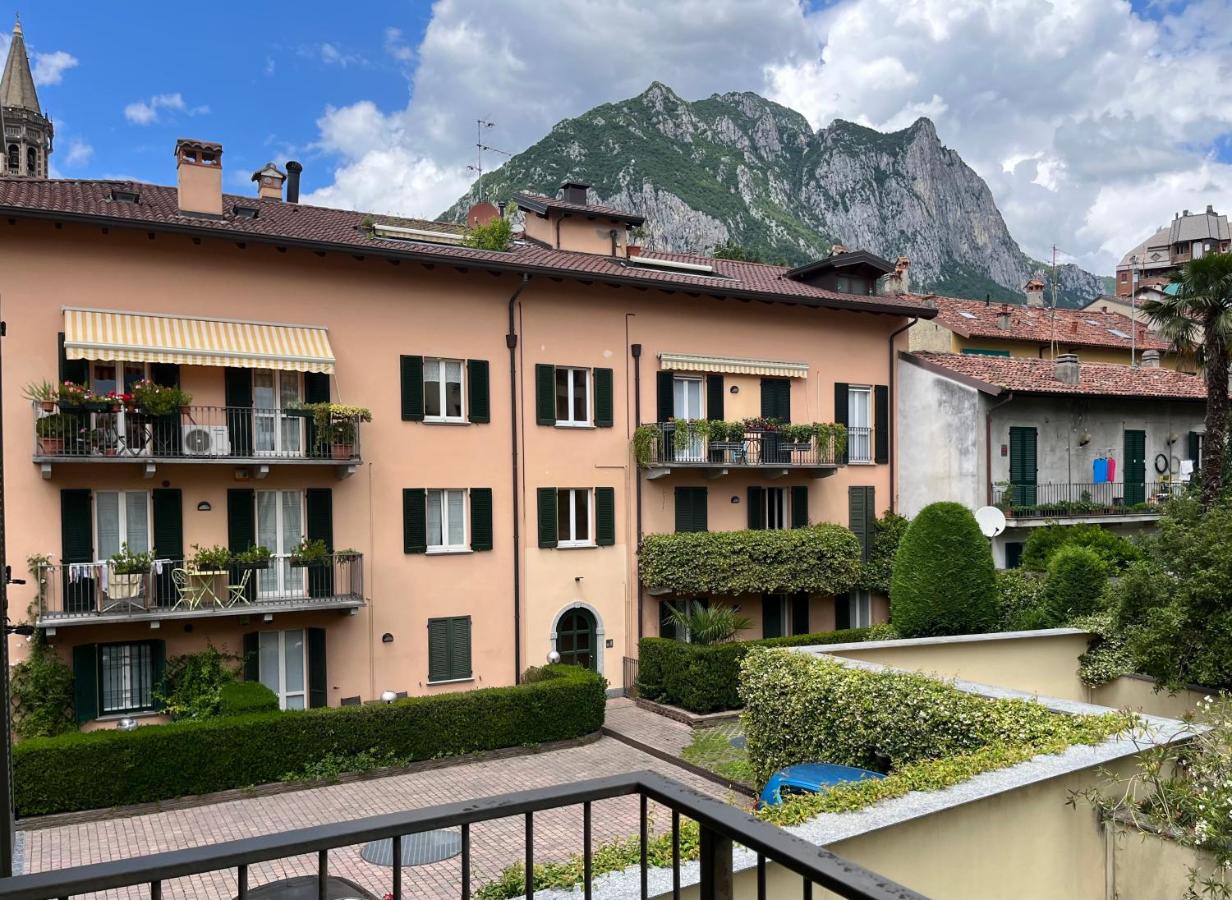 LAGO DI COMO - In Centro a 1 min da Lago e Stazione - Wifi - Chambres d’hôtes Lecco