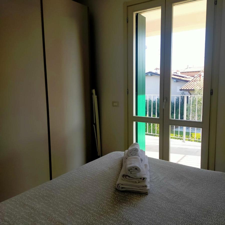 Standard One-Bedroom Apartment with Balcony
