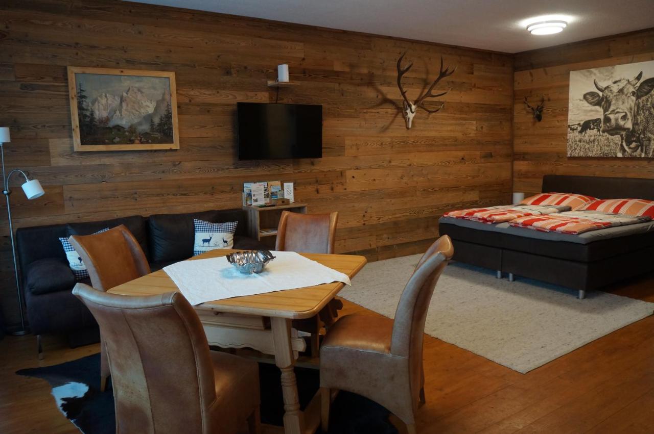 King Studio with Sofa Bed