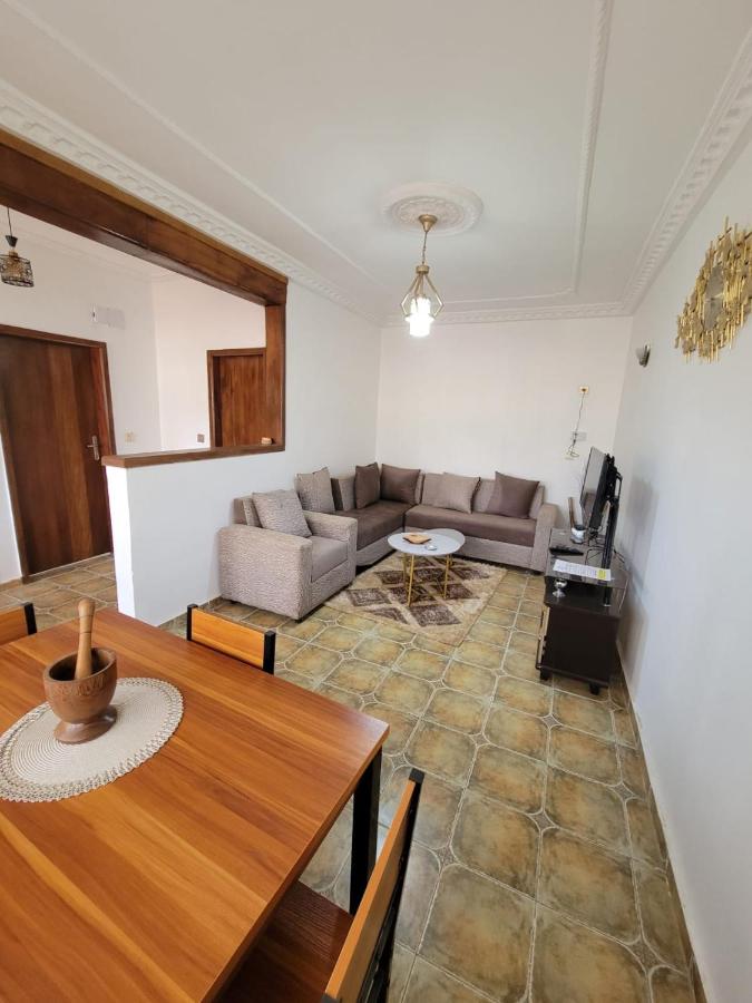 Joli appartement 2pcs confortable et abordable à Odza borne 10 - B&B