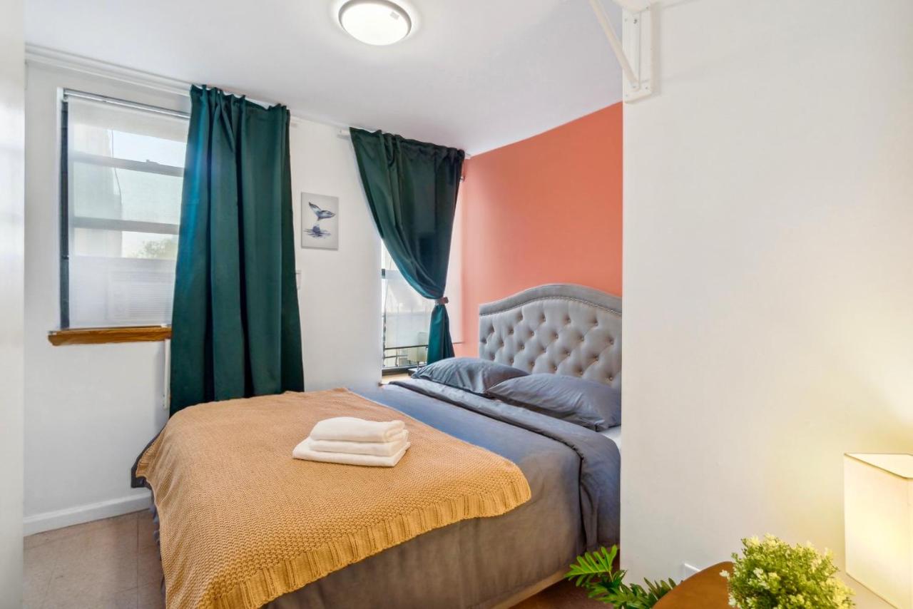 4 Bedroom Home in Lower Manhattan - B&B