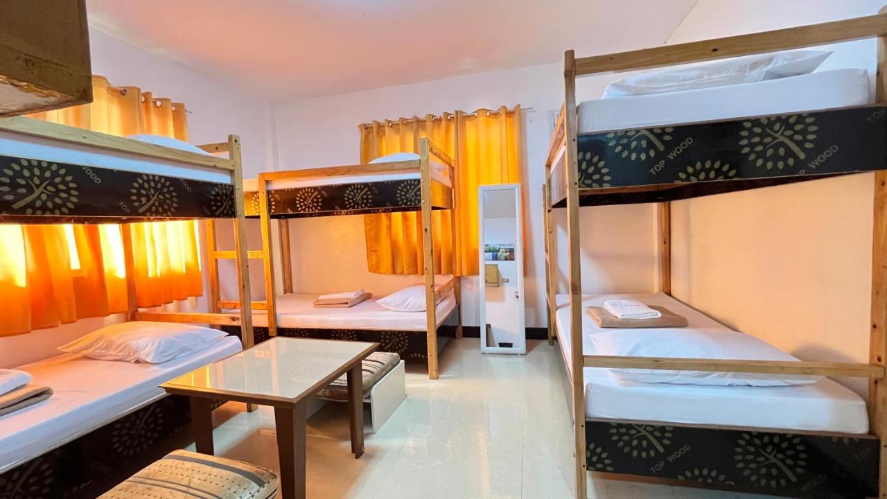 6-Bed Mixed Dormitory Room