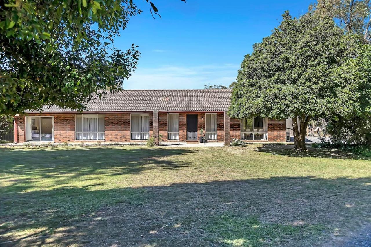 The Glenalvie - Sprawling Serenity in Adelaide Hills - B&B