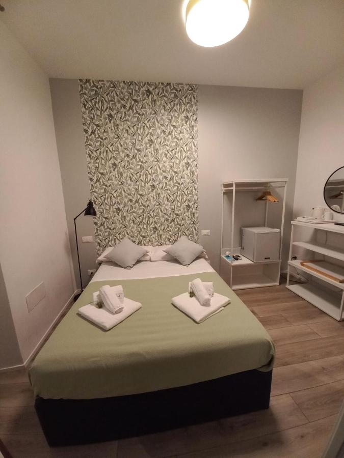 Single Room with Bathroom